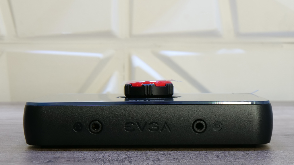 Test EVGA XR1 PRO : la carte de capture insurpassable ? 7 Evga Xr 1 Pro Face 1
