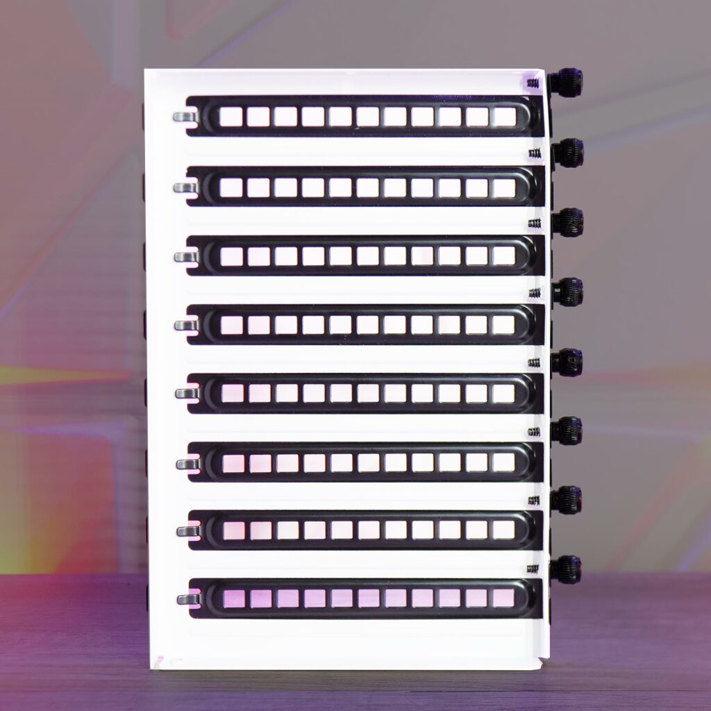 Thermaltake Core P3 Pro Contenu Support Equerres Pci