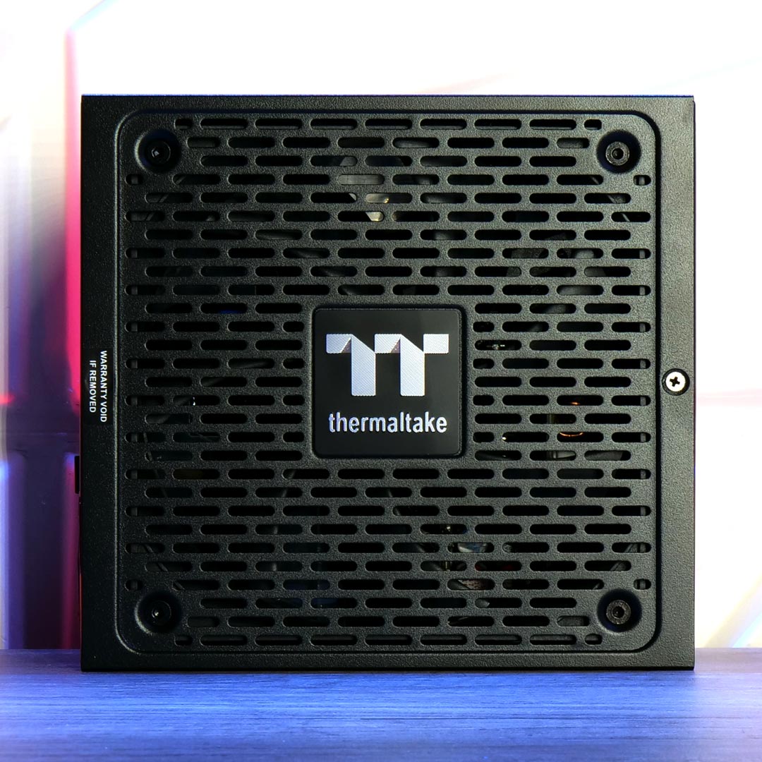 Thermaltake Toughpower Gf3 1200 W Face 1