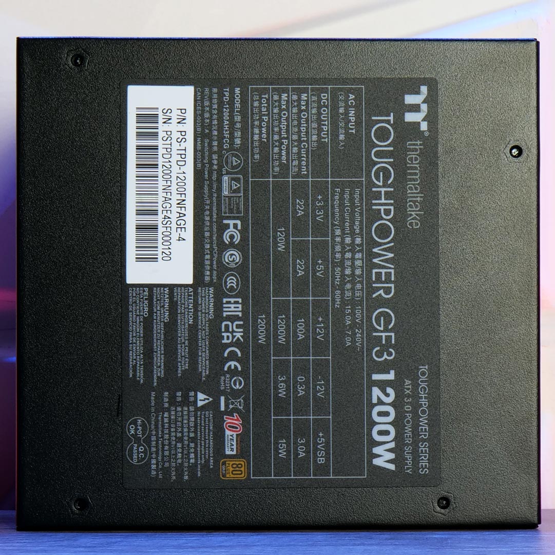 Thermaltake Toughpower Gf3 1200 W Face 3