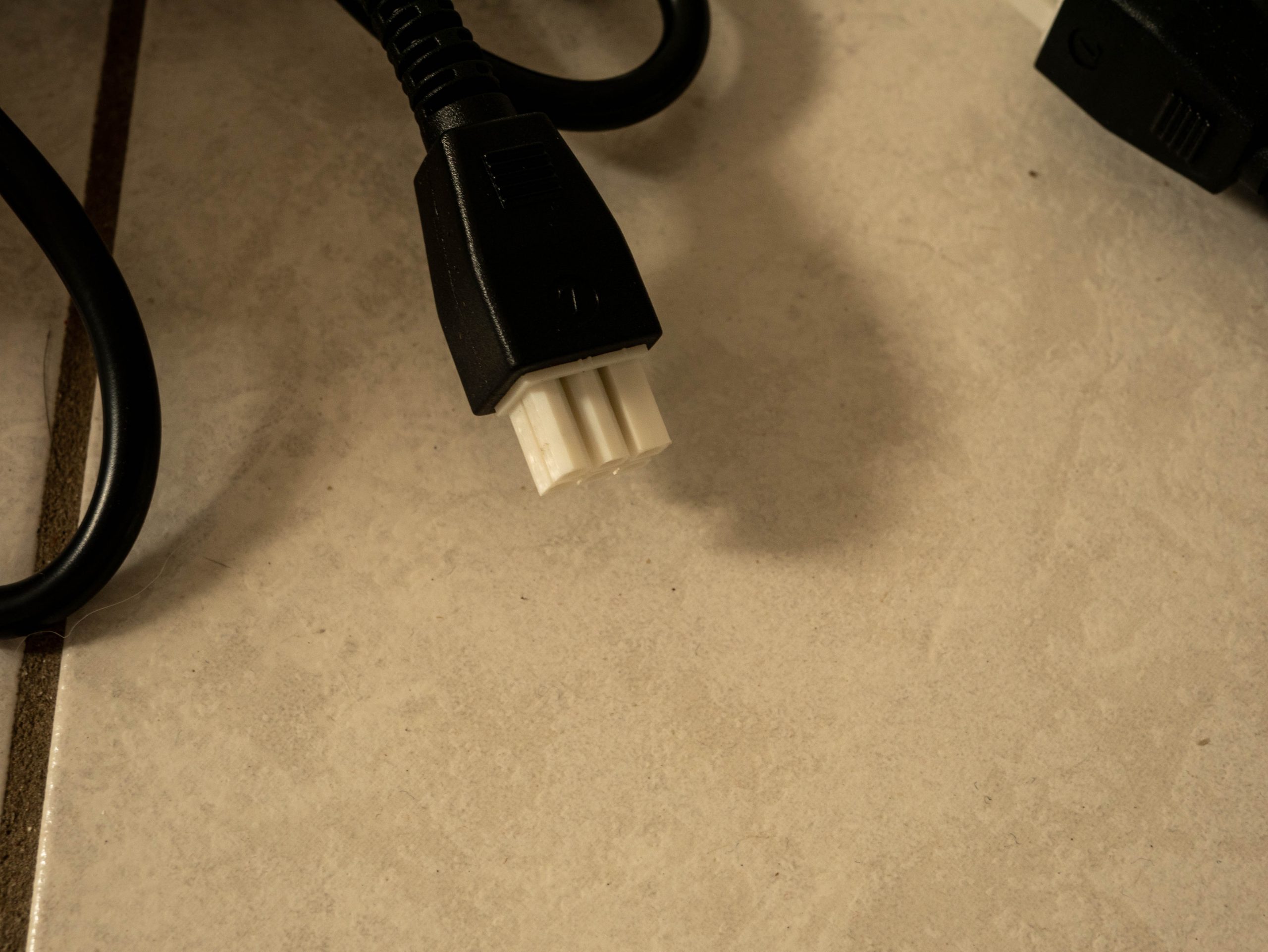 Test FlexiSpot E7 Avancé : bureau assis-debout électrique 5 Flexispot E7 Avance 4