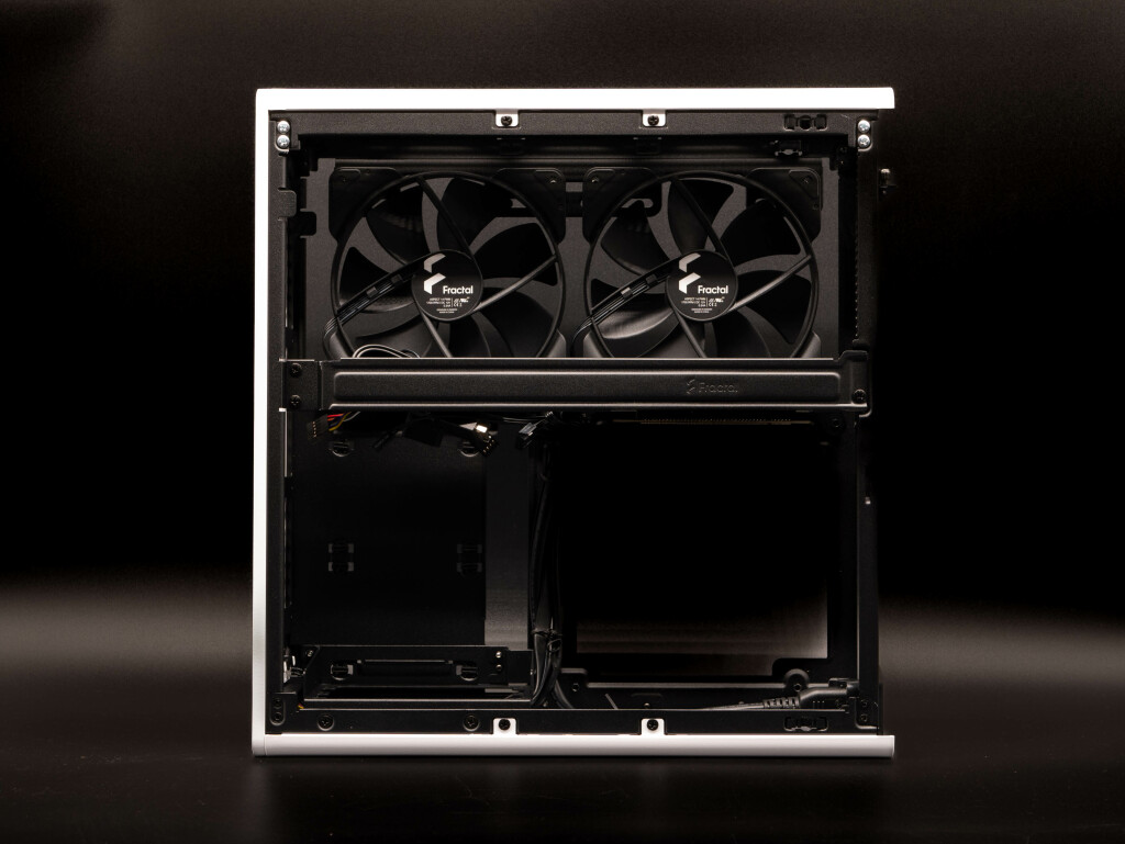 Fractal Design Ridge : Test complet du boîtier SFF élégant et performant 25 Fractal Design Ridge 20
