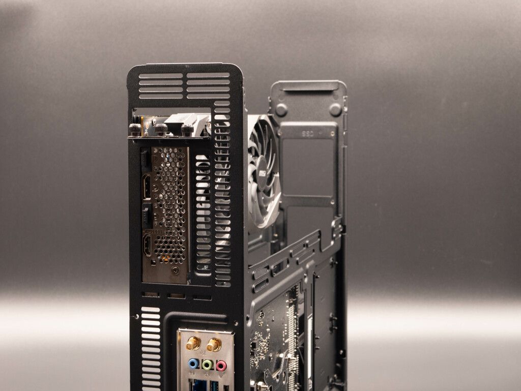 Fractal Design Ridge : Test complet du boîtier SFF élégant et performant 56 Fractal Design Ridge 55