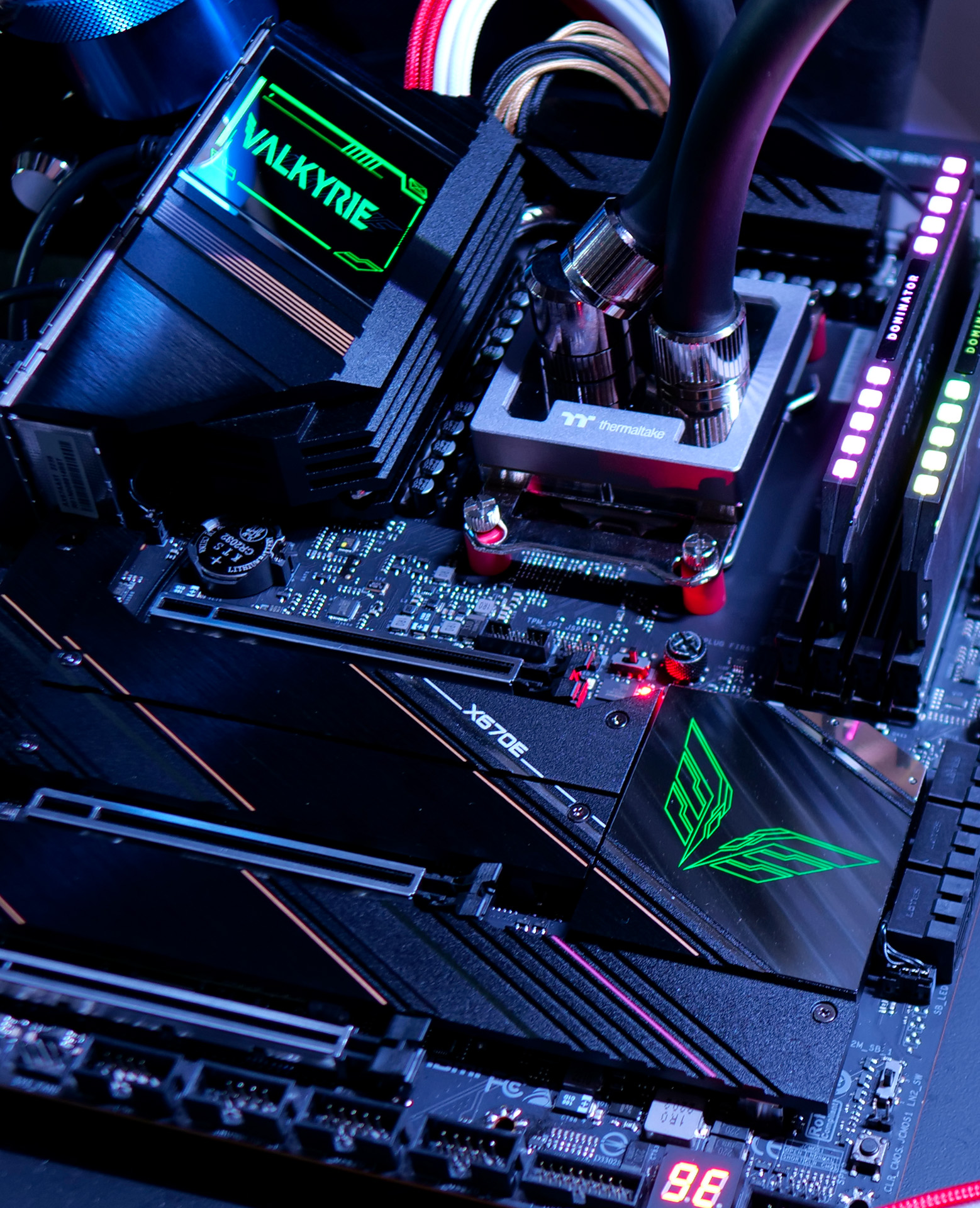 Test BIOSTAR X670E VALKYRIE : Le haut de gamme accessible 14 Biostar X 670 E Valkyrie Rgb 2 1