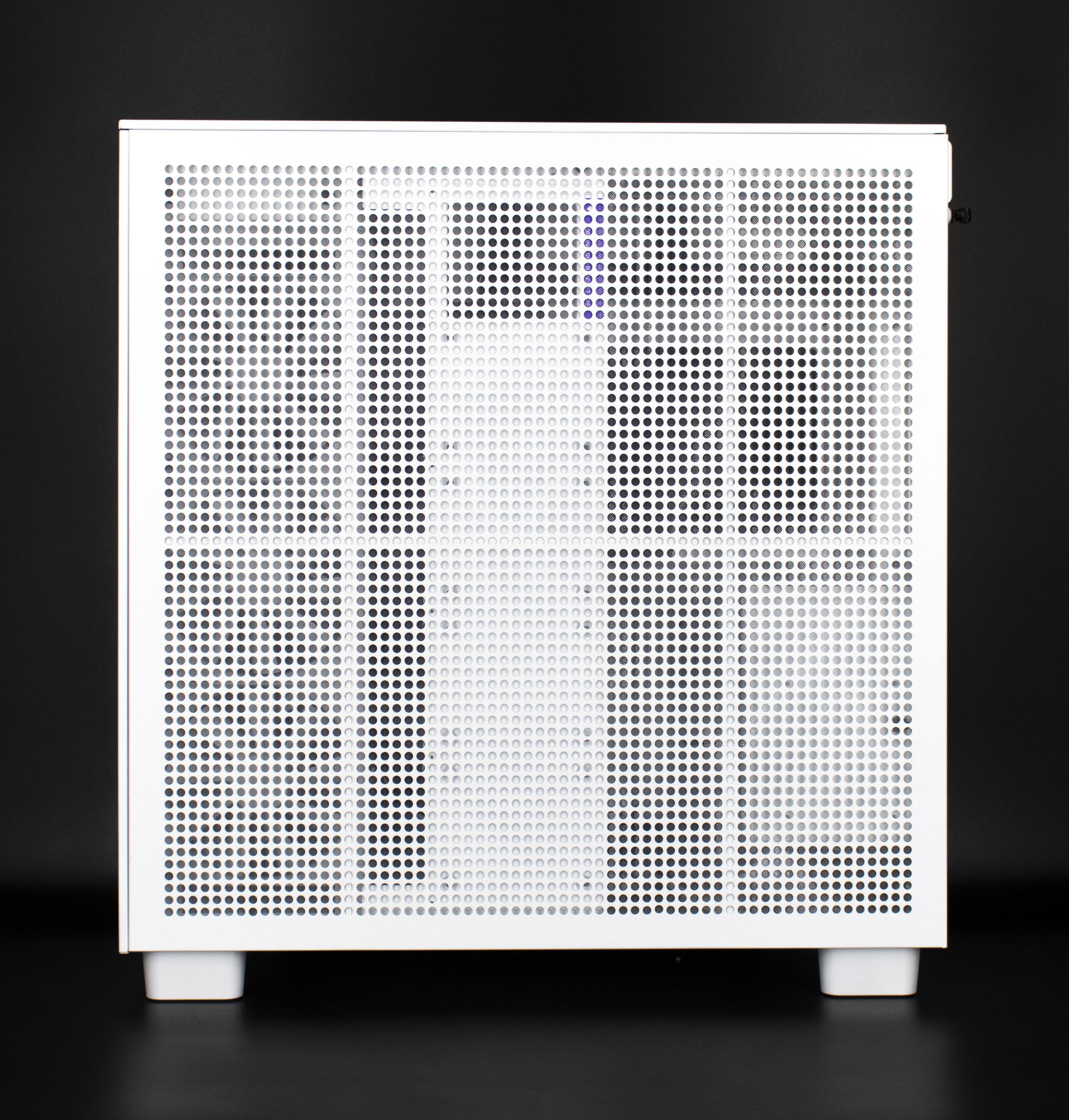 NZXT H9 Flow : un boîtier "aquarium" à prix contenu ? 9 Nzxt H9 Flow 015