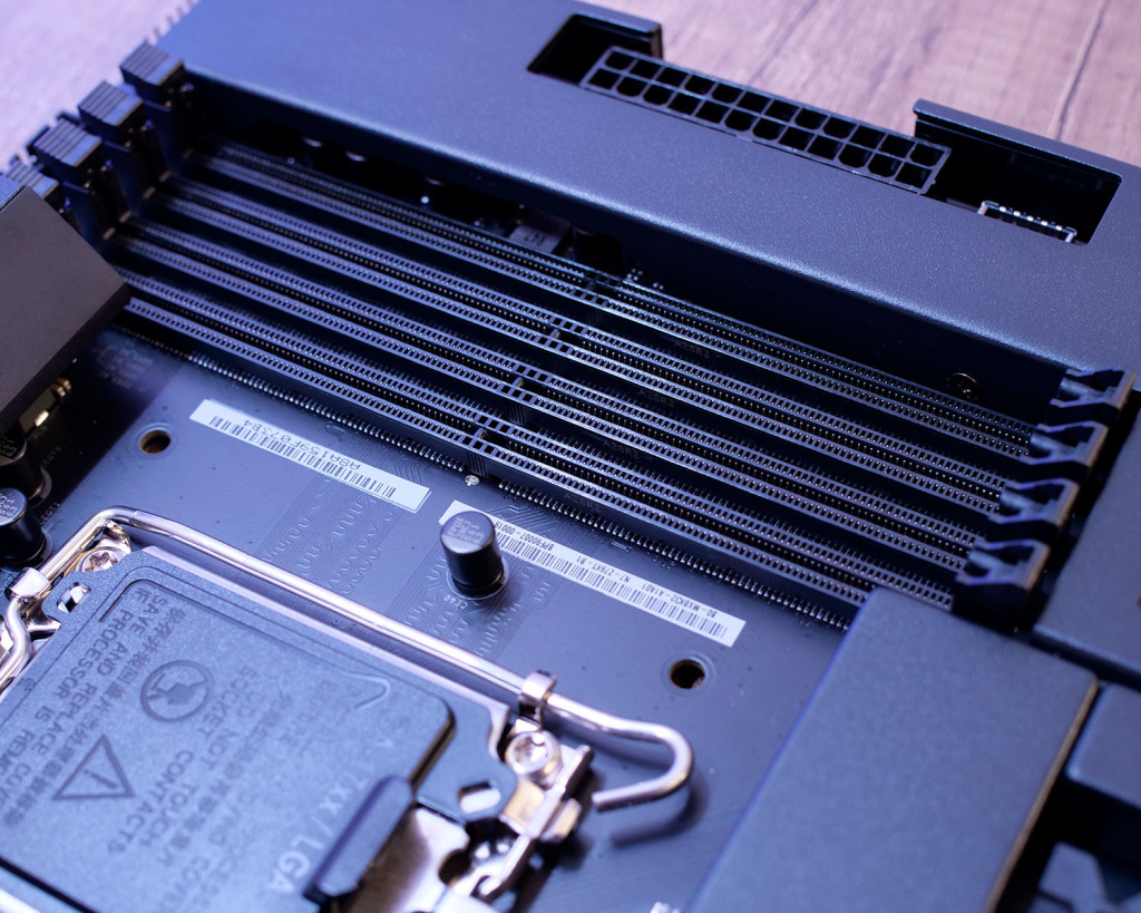Test NZXT N7 Z790 : bon rapport qualité / prix ? 5 Nzxt N 7 Z 790 Slots Ddr5