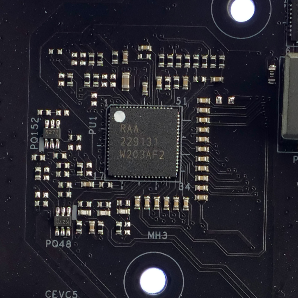 Test NZXT N7 Z790 : bon rapport qualité / prix ? 7 Nzxt N 7 Z 790 Vrms 1