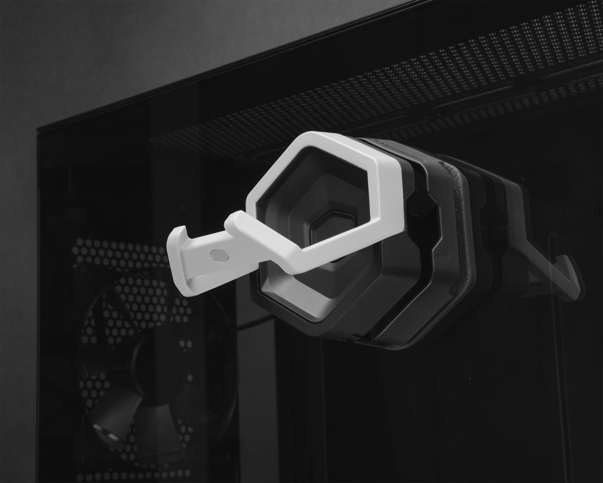 Le boîtier TD500 Mesh de Cooler Master passe en V2 8 Gem 2