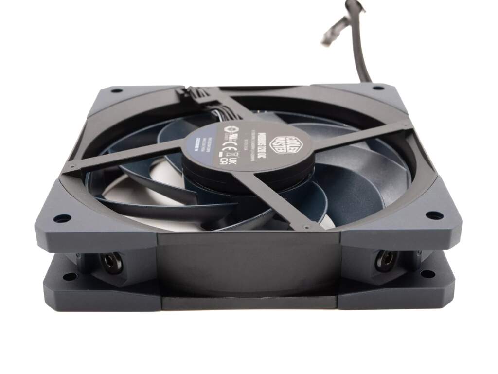 Cooler Master Mobius 120 OC 15