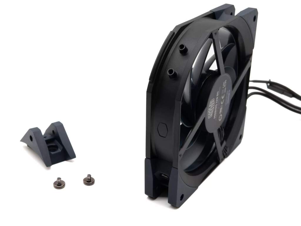 Cooler Master Mobius 120 OC 20