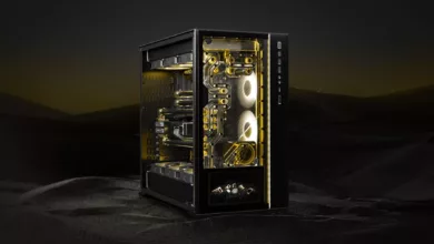 Ek et Lian Li lancent une nouvelle distroplate. Ce coup-ci, il y a un écran intégré 43 Distroplate EK 01 jpg webp