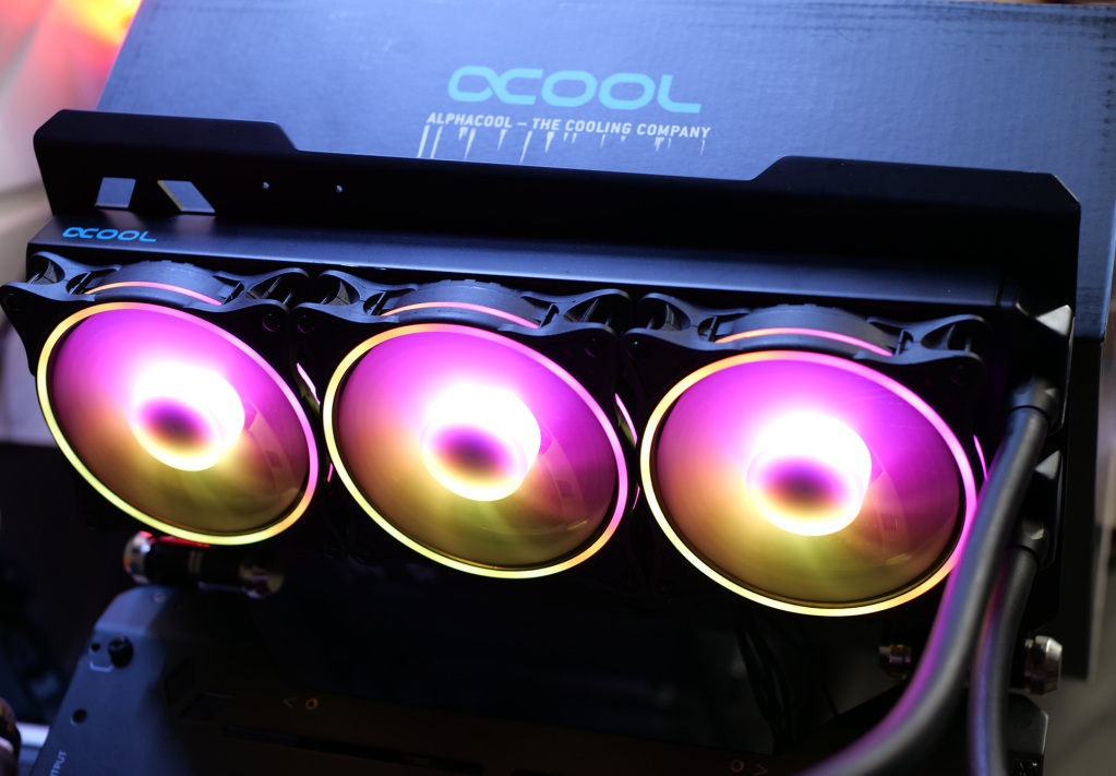 alphacool eiswolf 2 aio 360 mm rtx 3090 3080 32