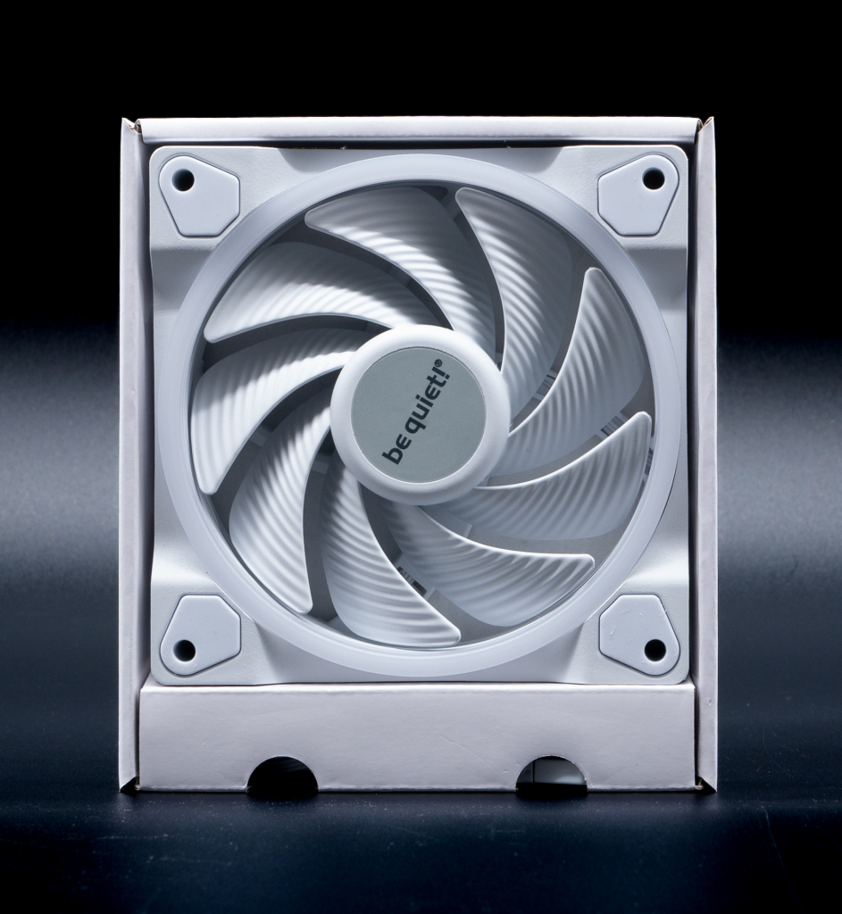 Be Quiet Light Wings White 11