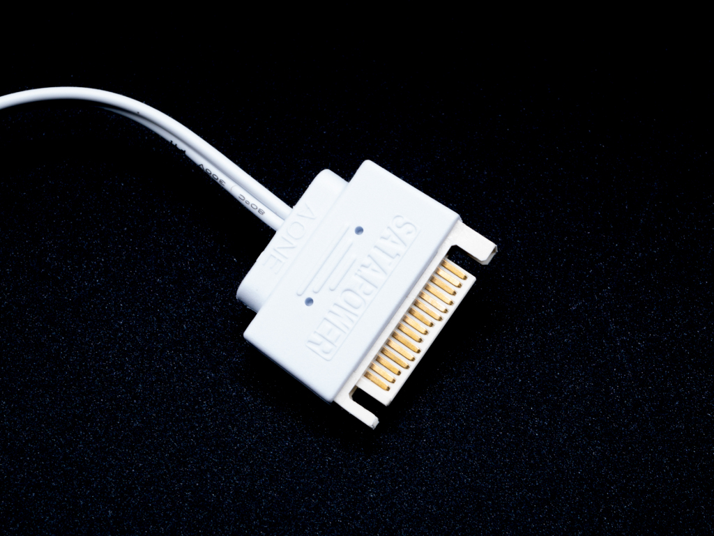 Be Quiet Light Wings White 19