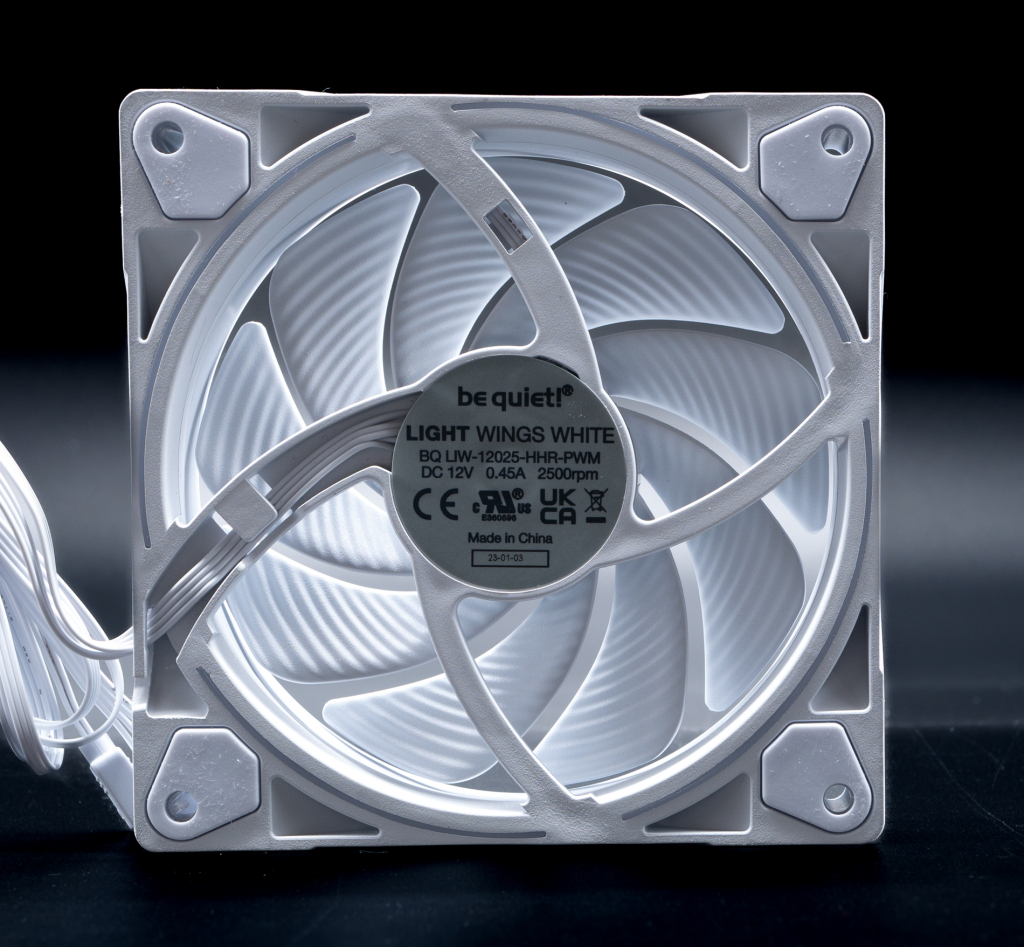 Be Quiet Light Wings White 22