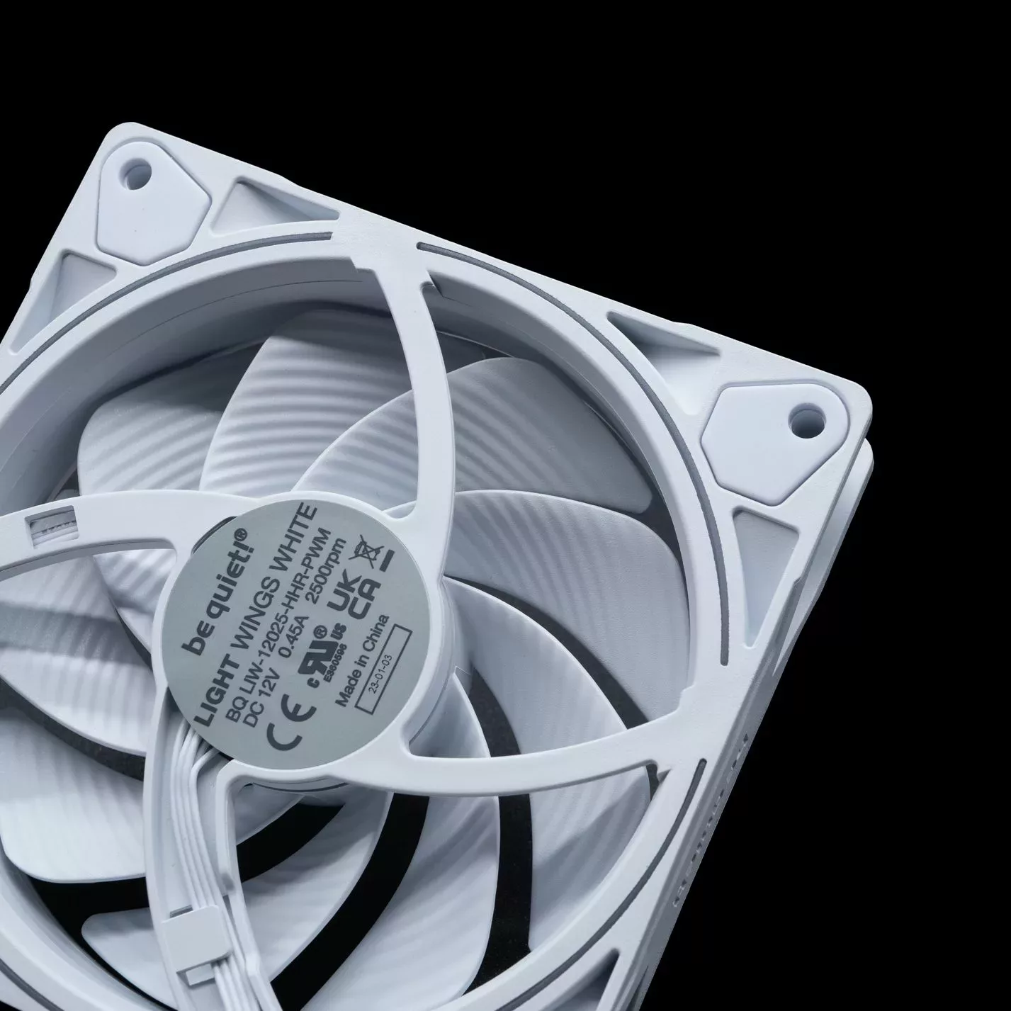 Be Quiet Light Wings White 28 edited