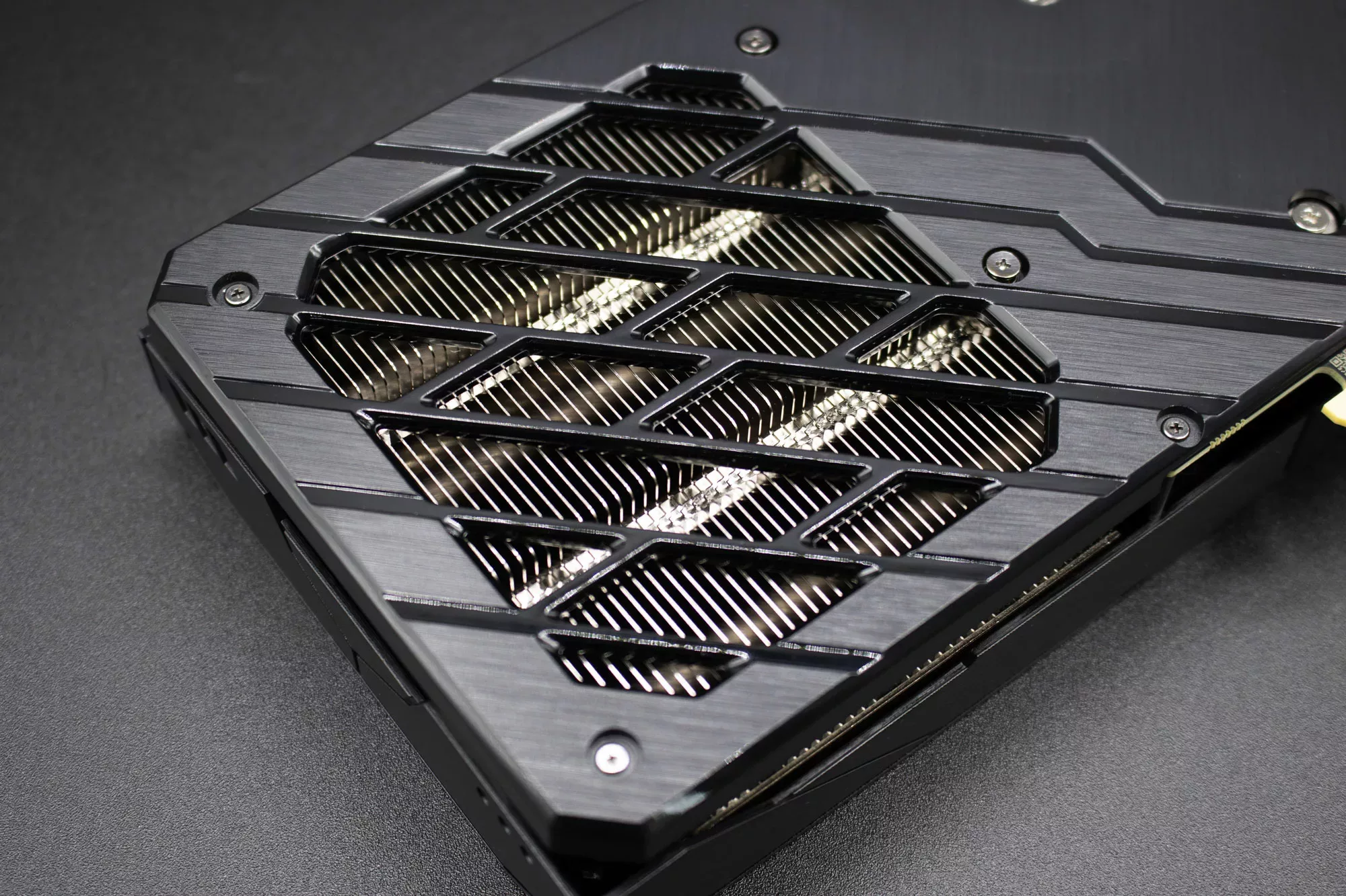 PALIT RTX 4070 Dual Ouverture aération 