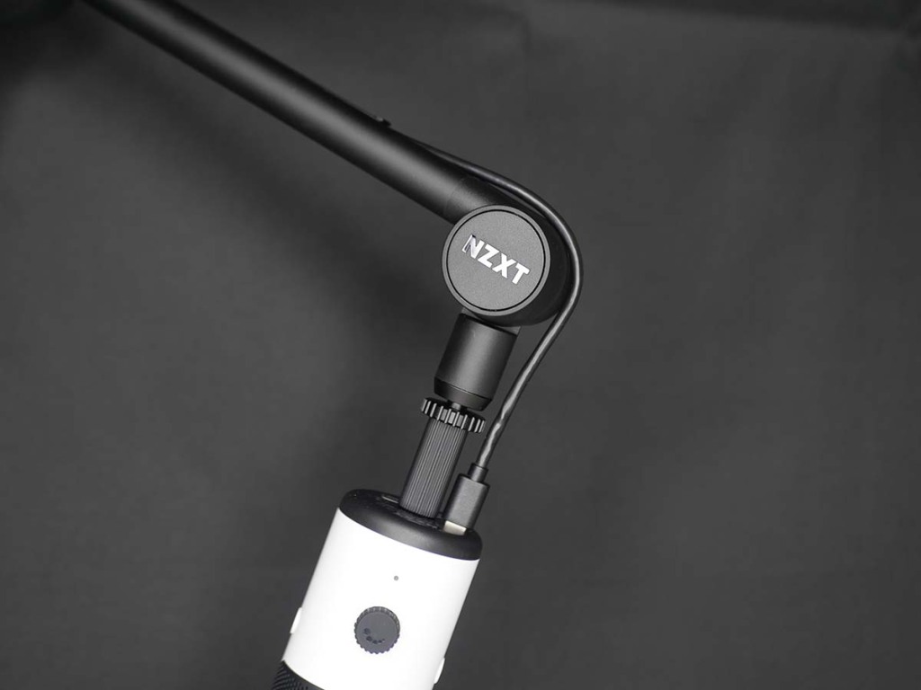 Câble USB branché, c'est propre et il n'y a plus qu'à utiliser