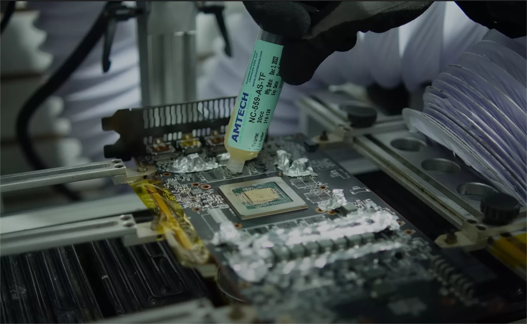 5600 xt pcb modding vram