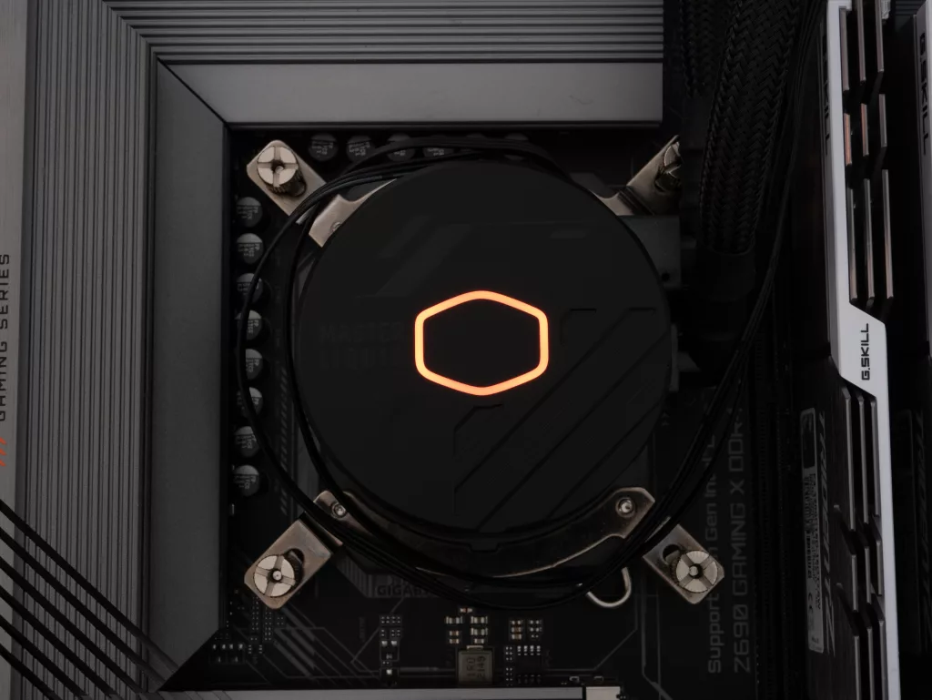 Cooler Master 360L Core ARGB RGB pompe orange