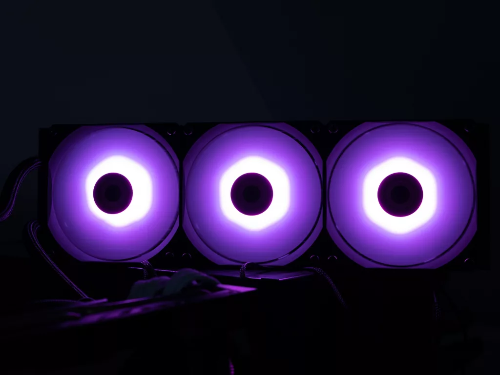 Cooler Master 360L Core ARGB RGB violet