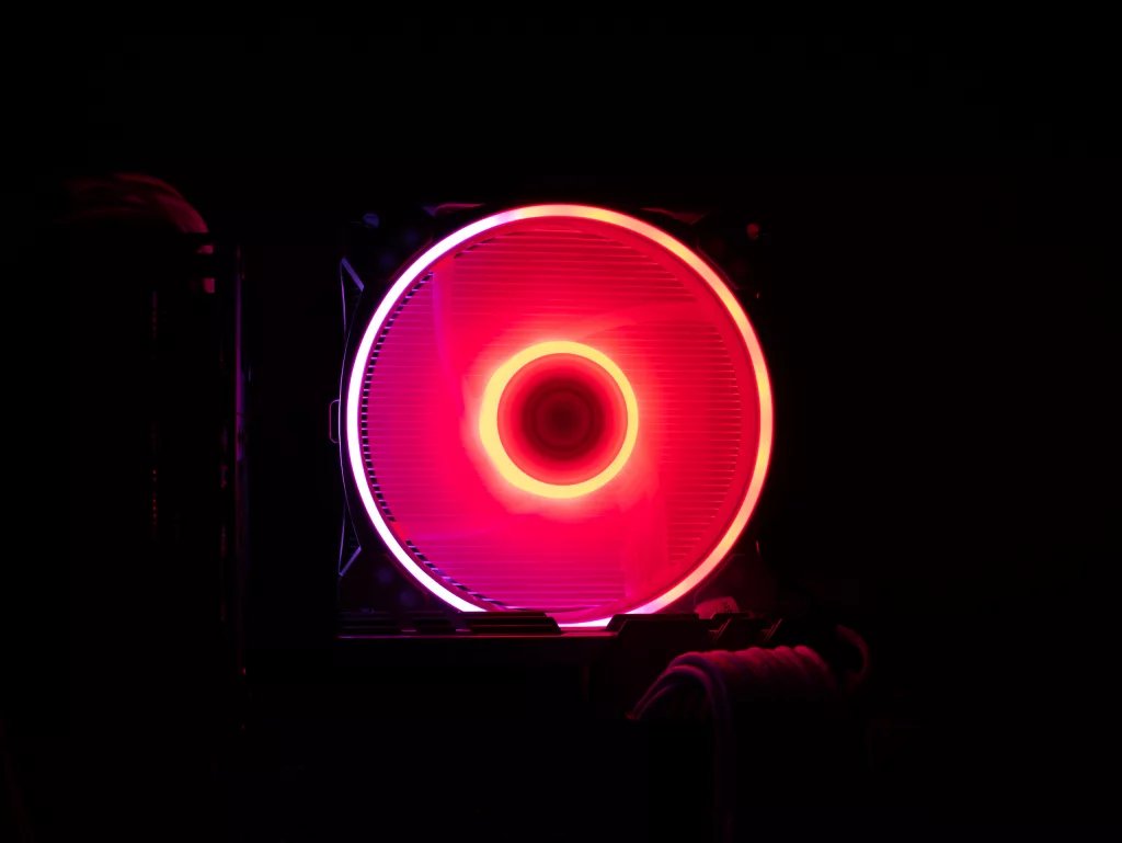 Cooler Master Hyper 212 Halo White RGB effet 3