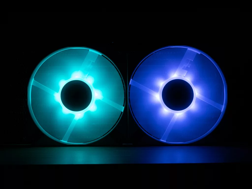 Corsair AF120 RGB Slim RGB cyan bleu