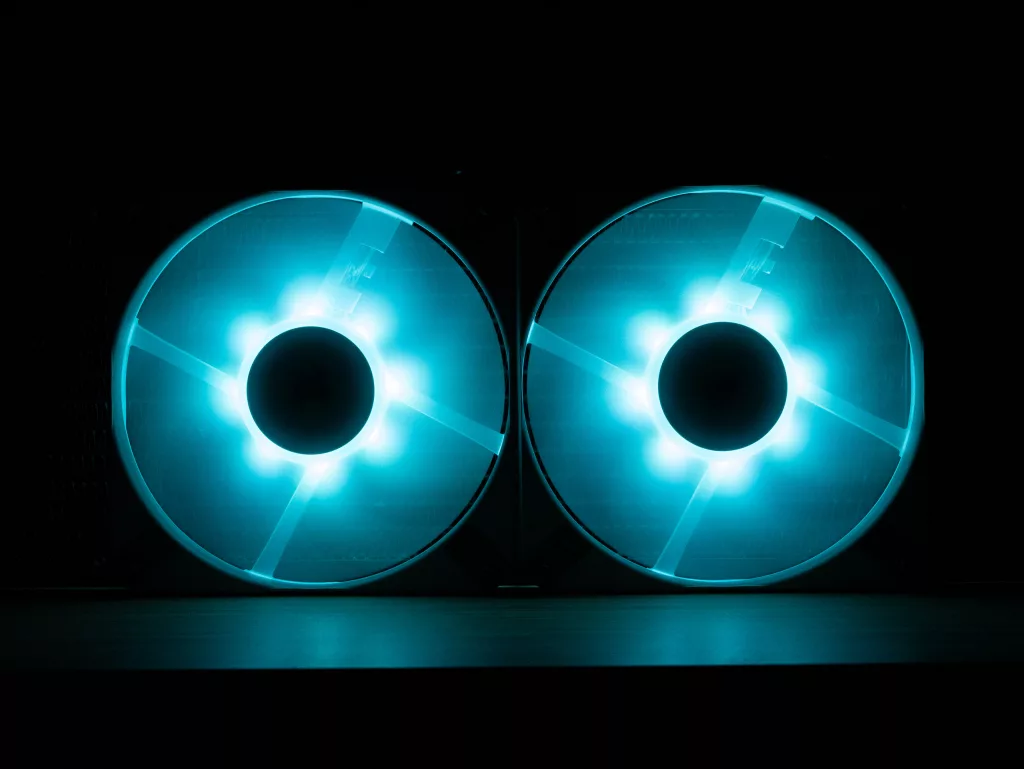 Corsair AF120 RGB Slim RGB cyan clair