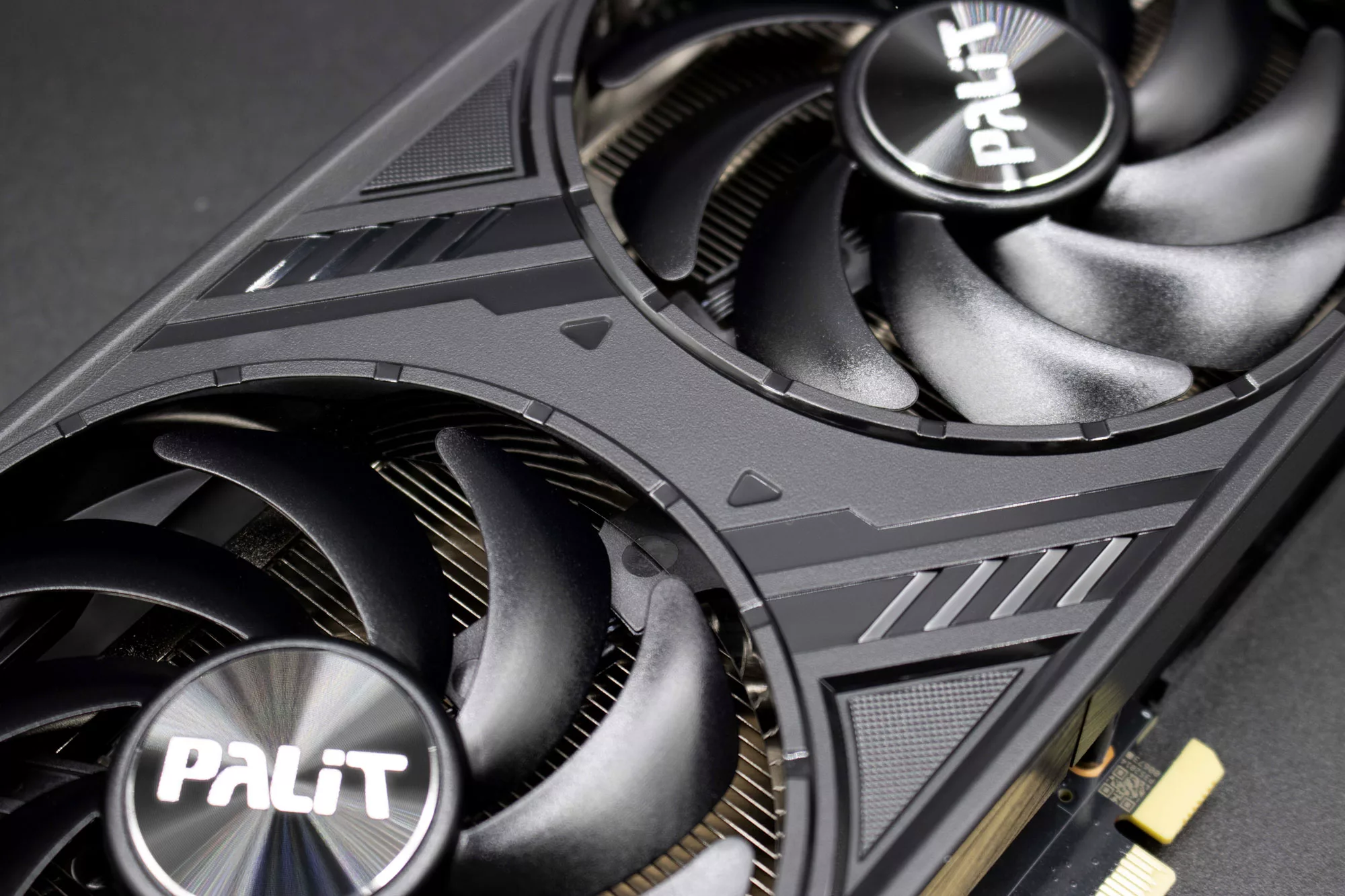PALIT RTX 4060 Ti Dual