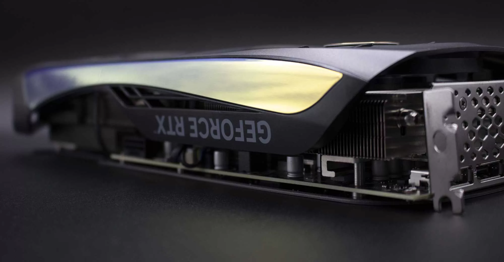 ZOTAC Gaming RTX 4070 AMP AIRO