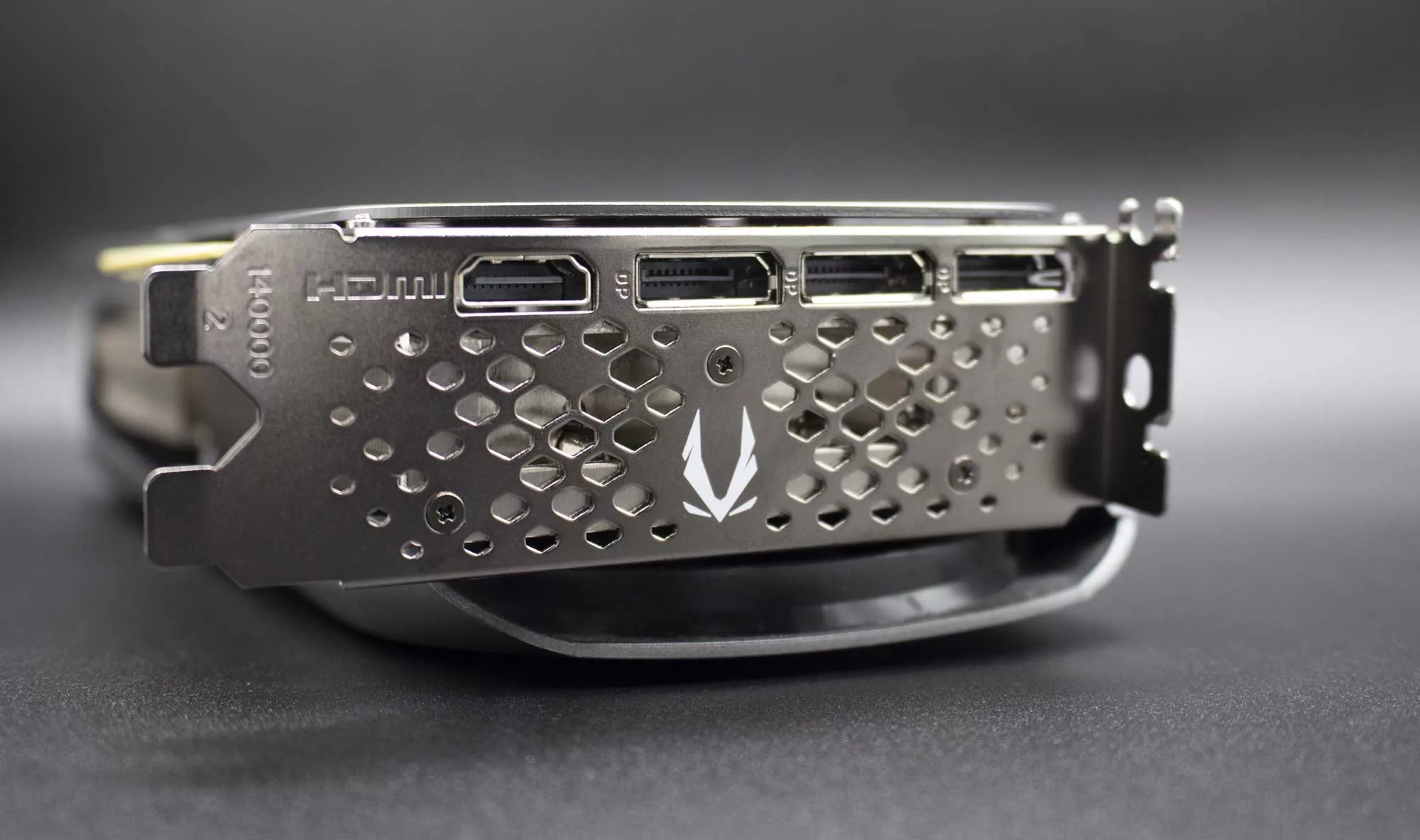 ZOTAC Gaming RTX 4070 AMP AIRO