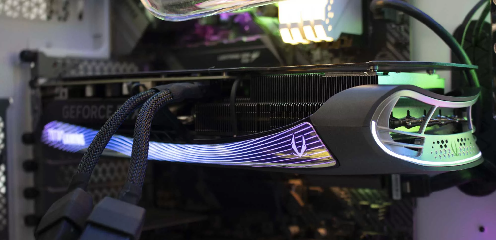 ZOTAC Gaming RTX 4070 AMP AIRO