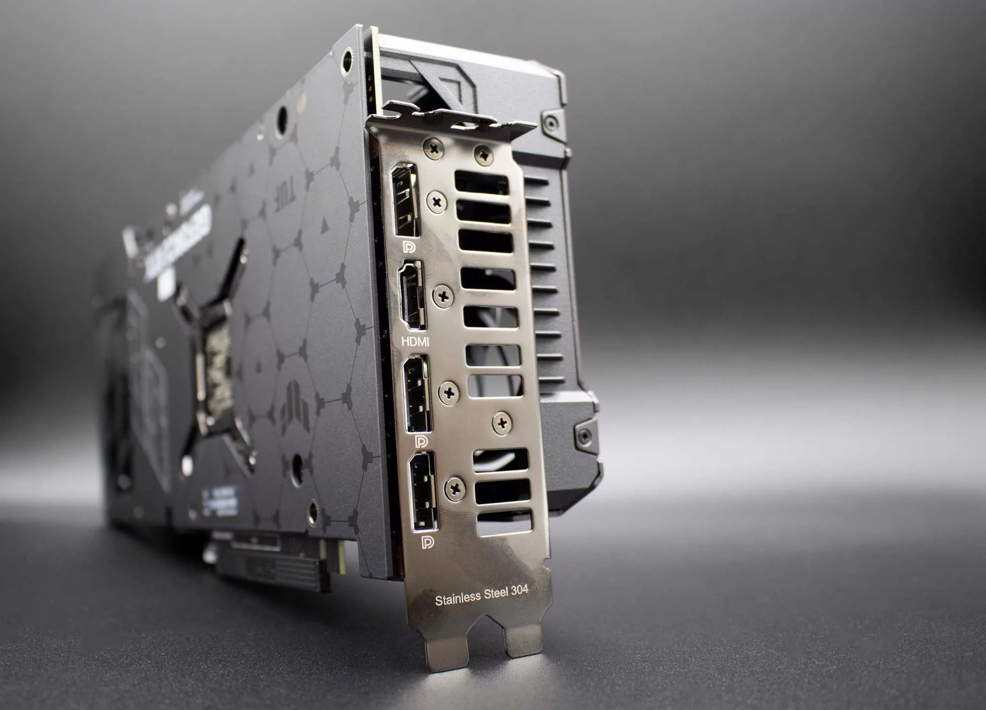 ASUS TUF Gaming RTX 4070 OC 021