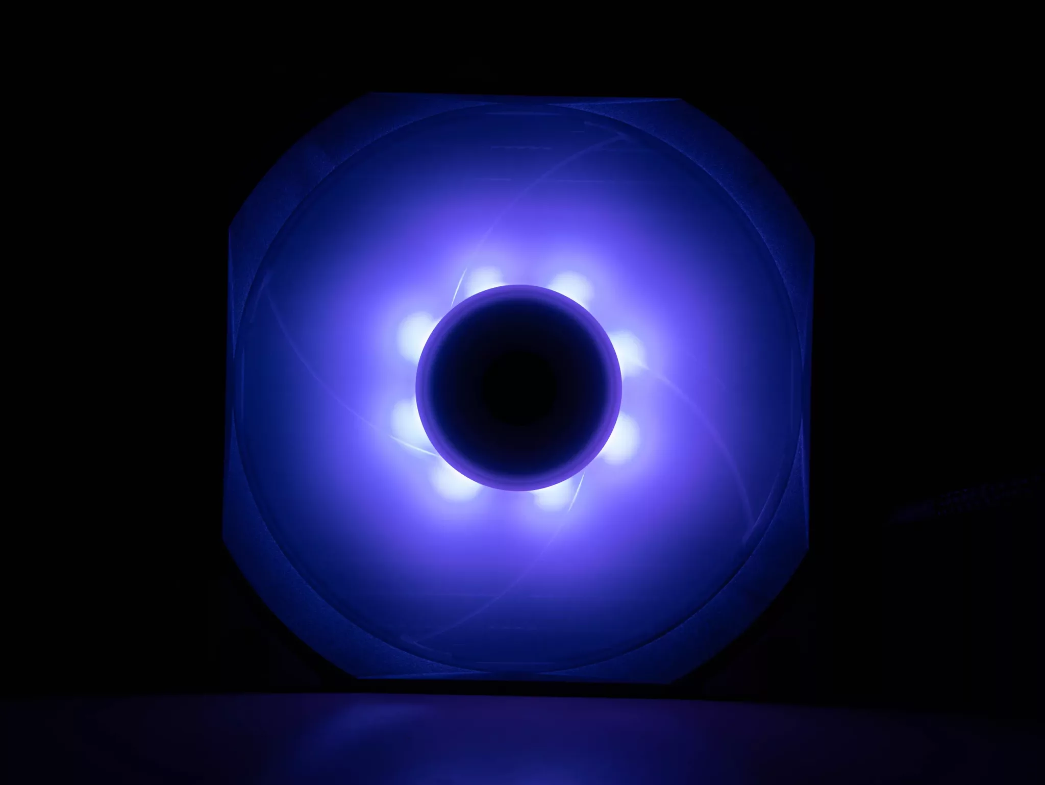 Bitspower Griffin 120 DRGB eclairage violet