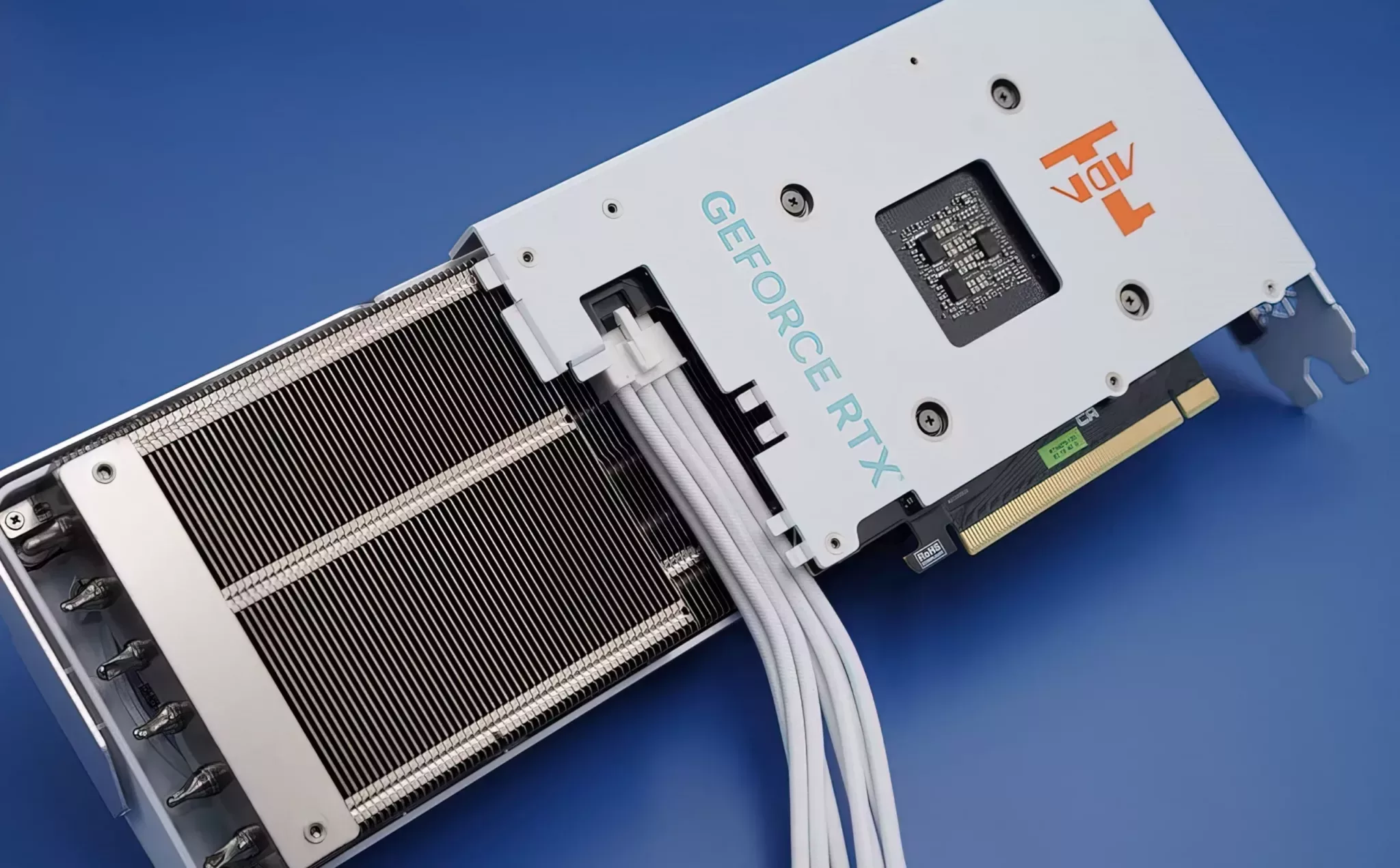 Inno3D RTX 4060 Ti et RTX 4070 : cachez moi ces connecteurs ! 2 Inno3D