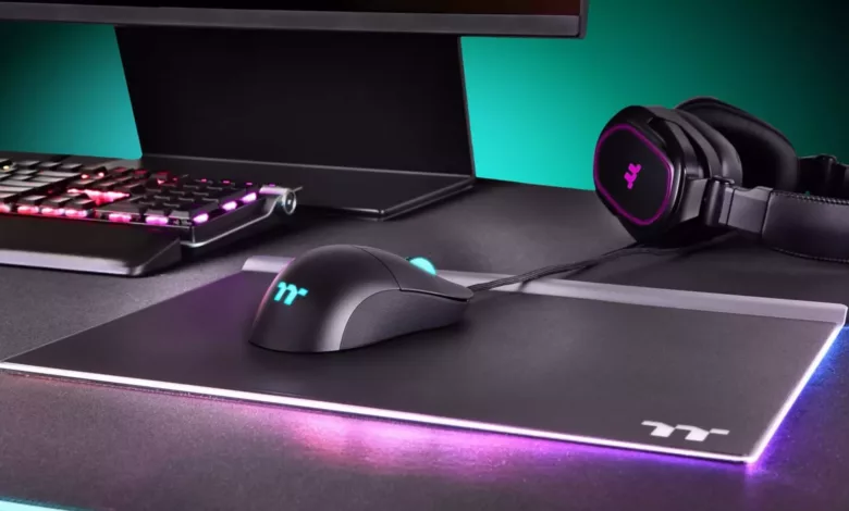 Thermaltake DAMYSUS : 2 nouvelles souris de jeu ergonomiques 1 Souris Thermaltake DAMYSUS