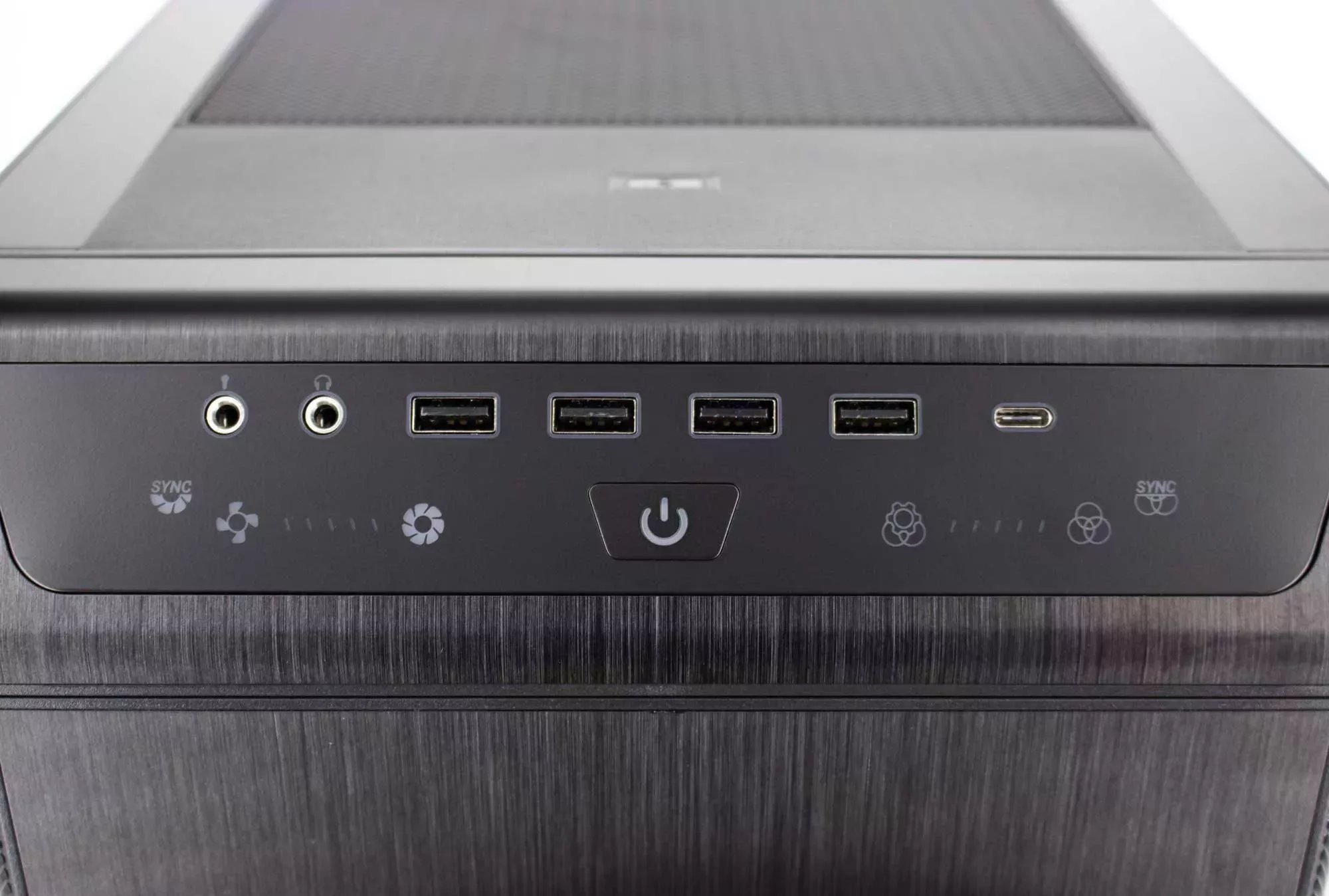 be quiet dark base pro 901 entrées sorties