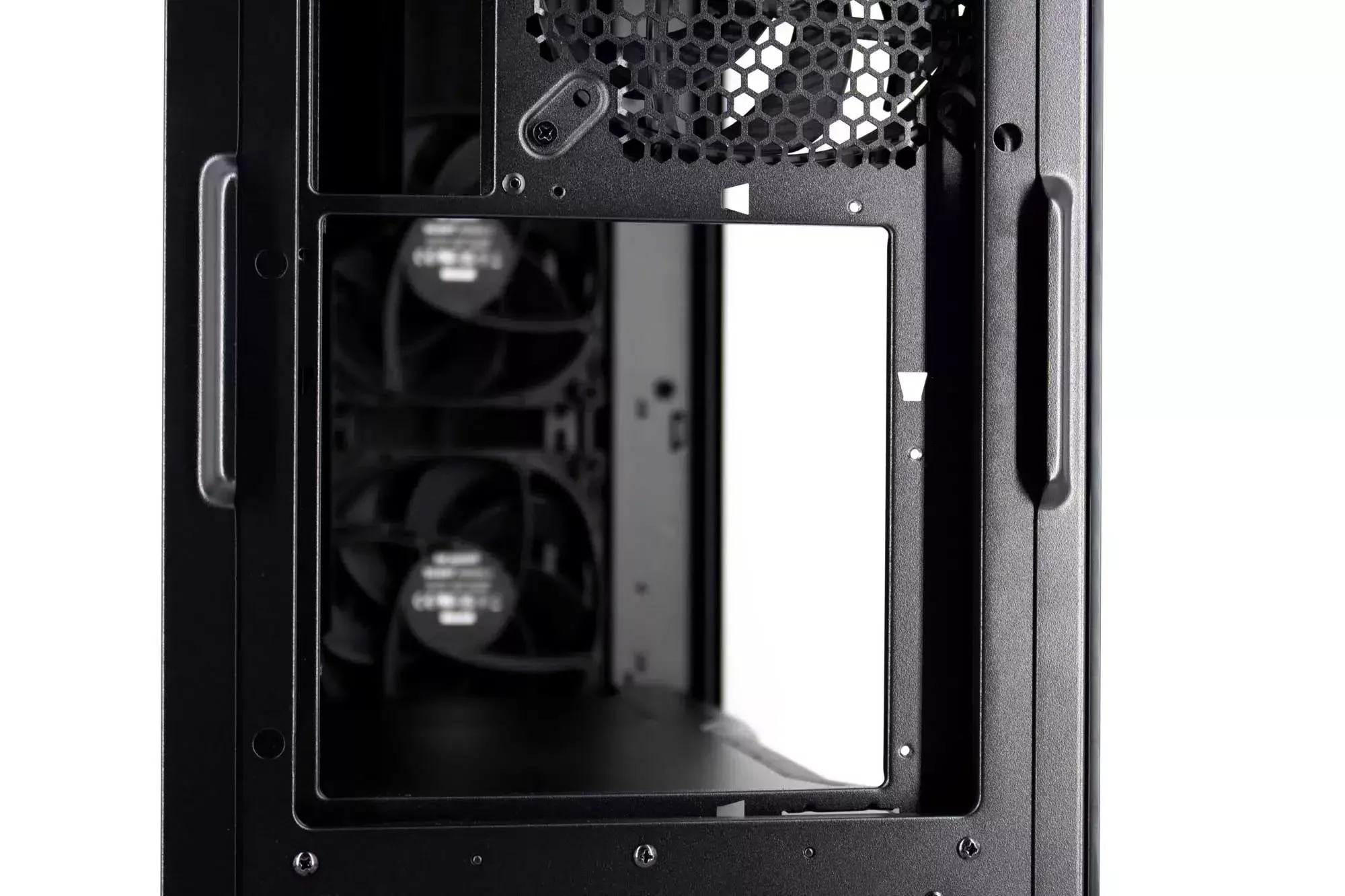 be quiet dark base pro 901 équerres 3