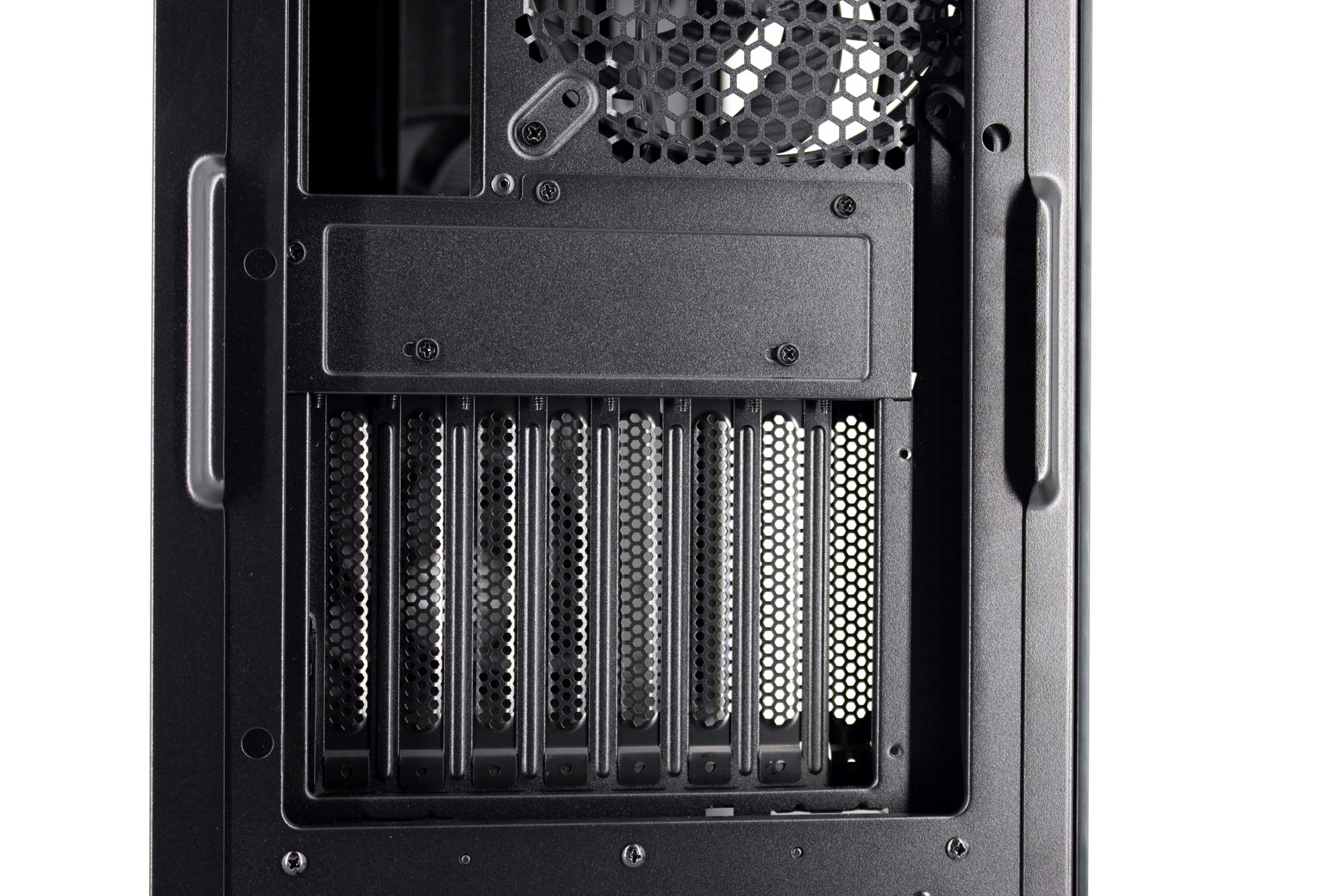 be quiet dark base pro 901 équerres 4