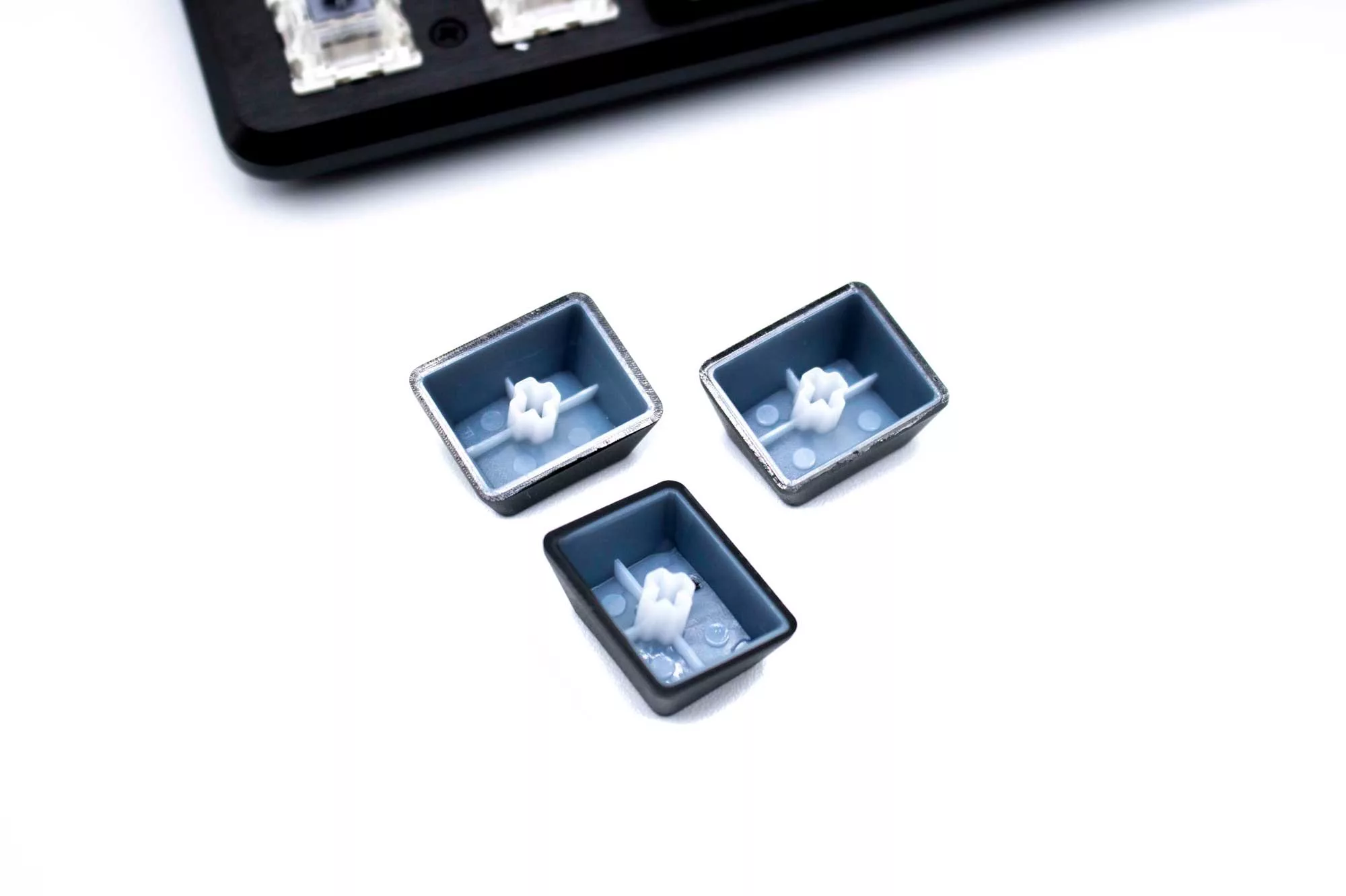 CORSAIR K65 Pro Mini touches double pbt