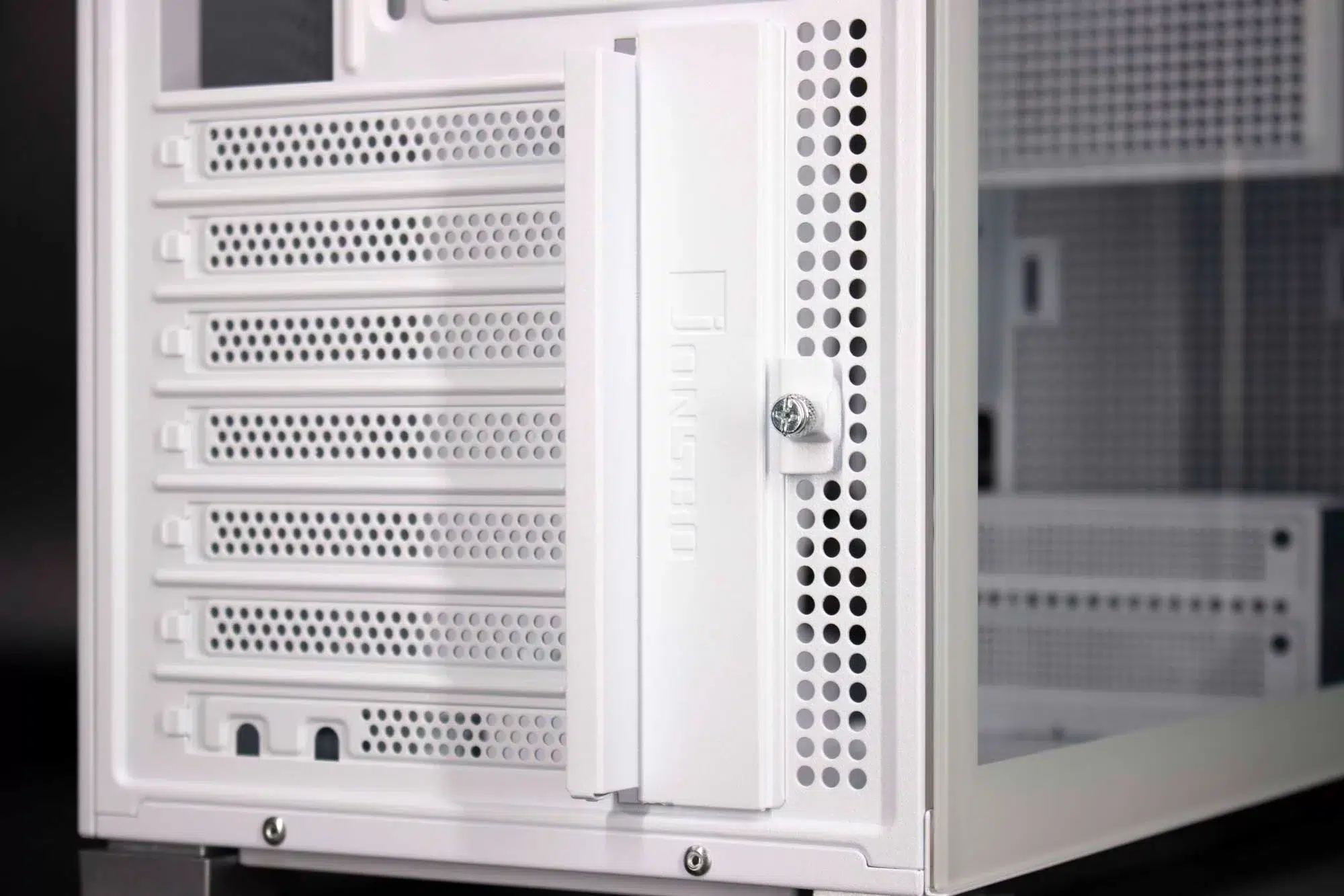 Jonsbo D41 Mesh Equarres PCIe