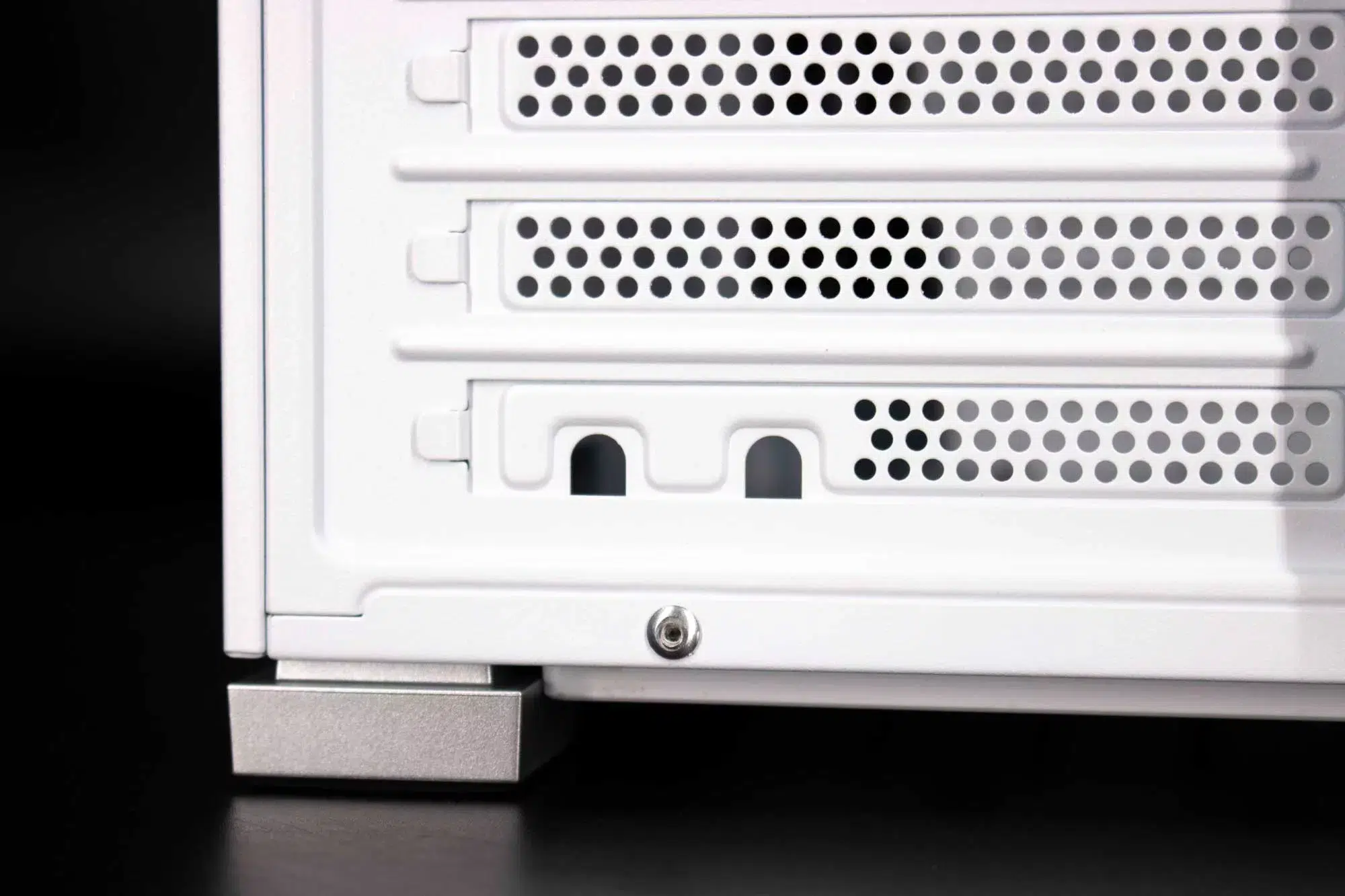 Jonsbo D41 Mesh Passe Câbles