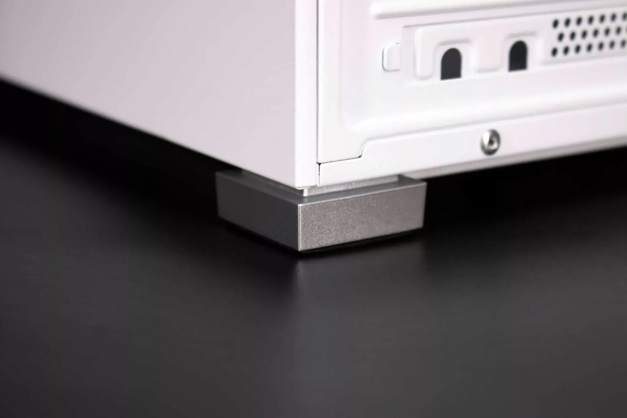 Jonsbo D41 Mesh Pieds