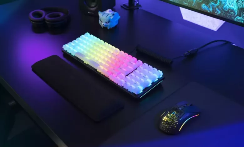 Polychroma RGB : le clavier RGB parfait n'existe p....... 1 Ploychroma Clavier RGB