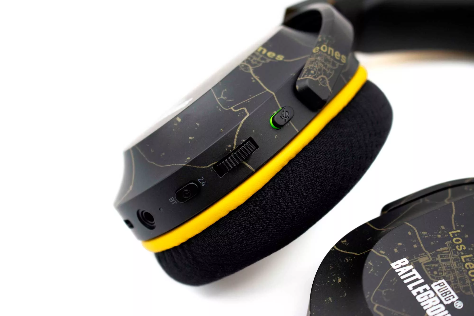 RAZER Barracuda X PUBG Battlegrounds boutons