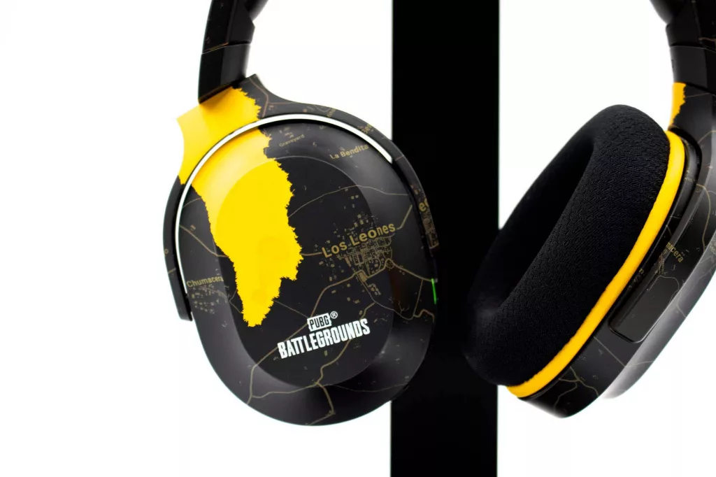 RAZER Barracuda X PUBG Battlegrounds rotation 2