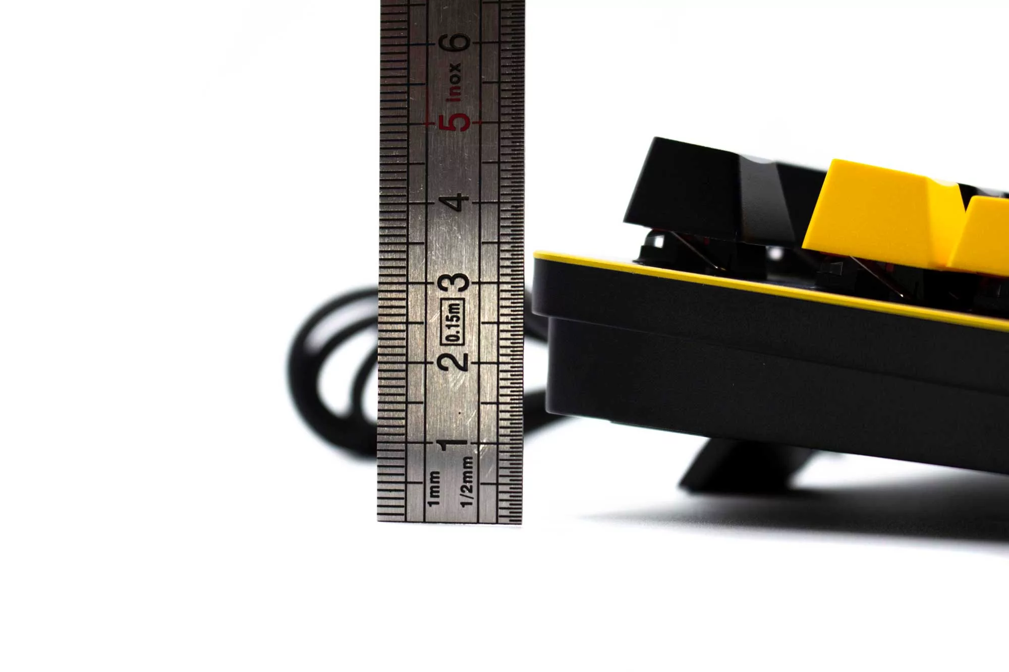 RAZER Viper V2 Pro PUBG Battleground Hauteur arrière 3