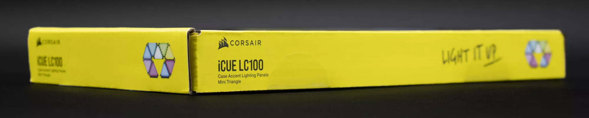 CORSAIR iCUE LC100 emballage deux côtés