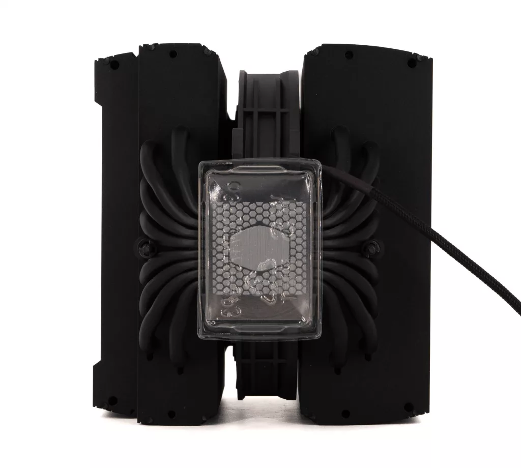 Cooler Master MA824 Stealth Protection pate thermique