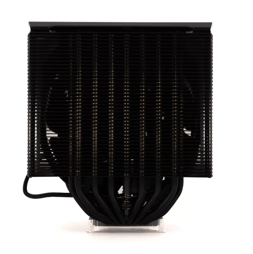 Cooler Master MA824 Stealth avec ventilateur Mobius 2
